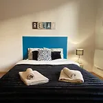 Appartement Chic, 3 Chambres, Hyper Centre-Ville, Parking Payant