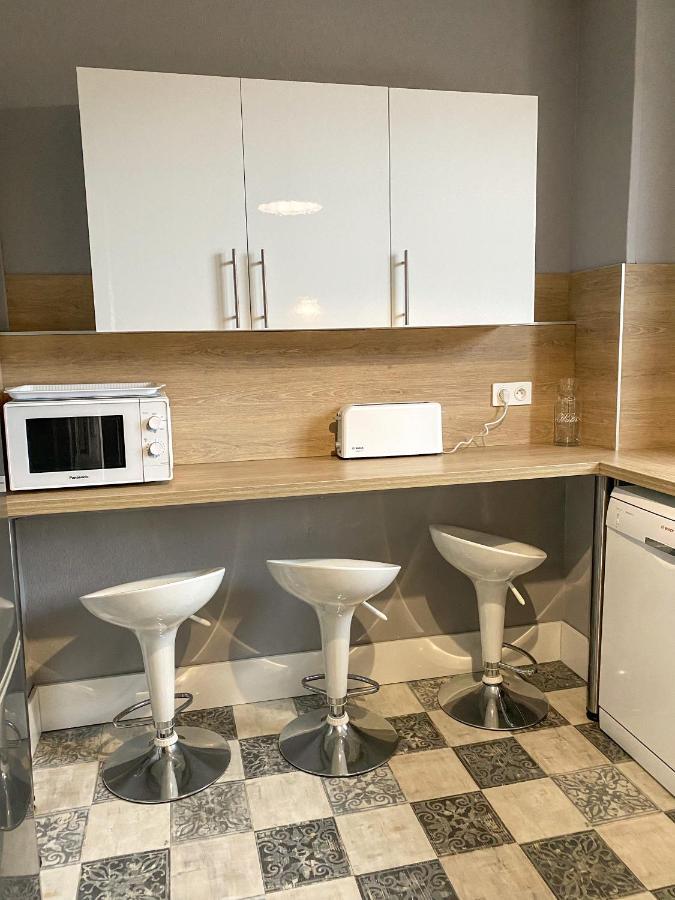 Apartment Chic, 3 Chambres, Hyper Centre-ville, Parking Payant *